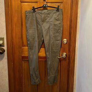 Christopher and Banks olive pants size 16 average
